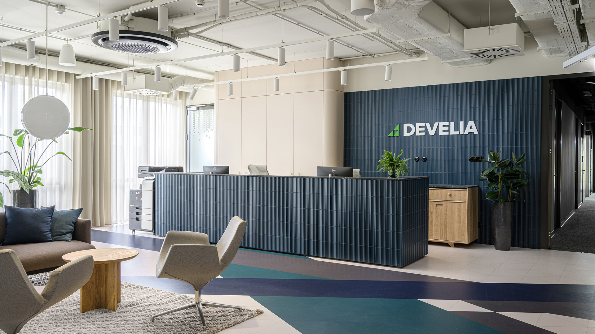 2401_DEVELIA-BIURO_web_02