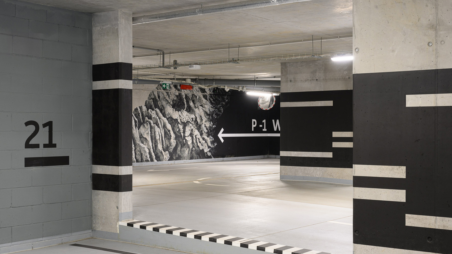 2124_REKAWKA32_web_07