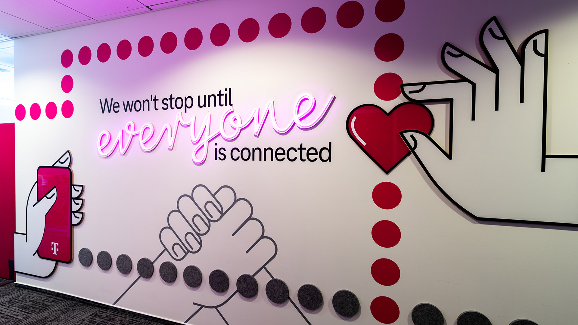 2325_T-MOBILE-SB_web_03